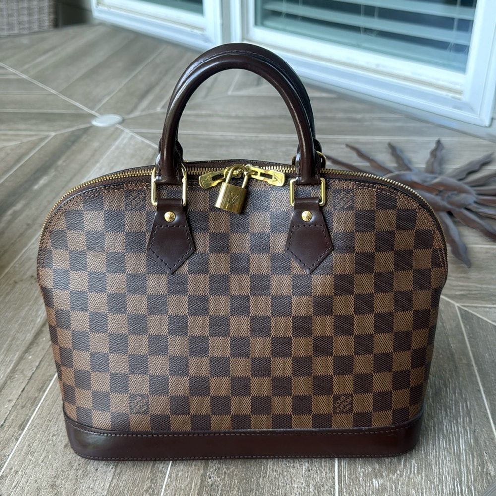 Louis Vuitton Alma PM